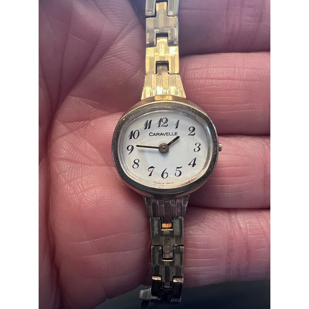 Vintage Gold plated Caravelle ladies mechanical watch NEEDS SOME REPAIR